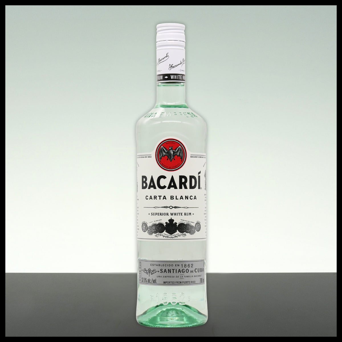 Bacardi Carta Blanca Superior White Rum 0,7L - 37,5% Vol.