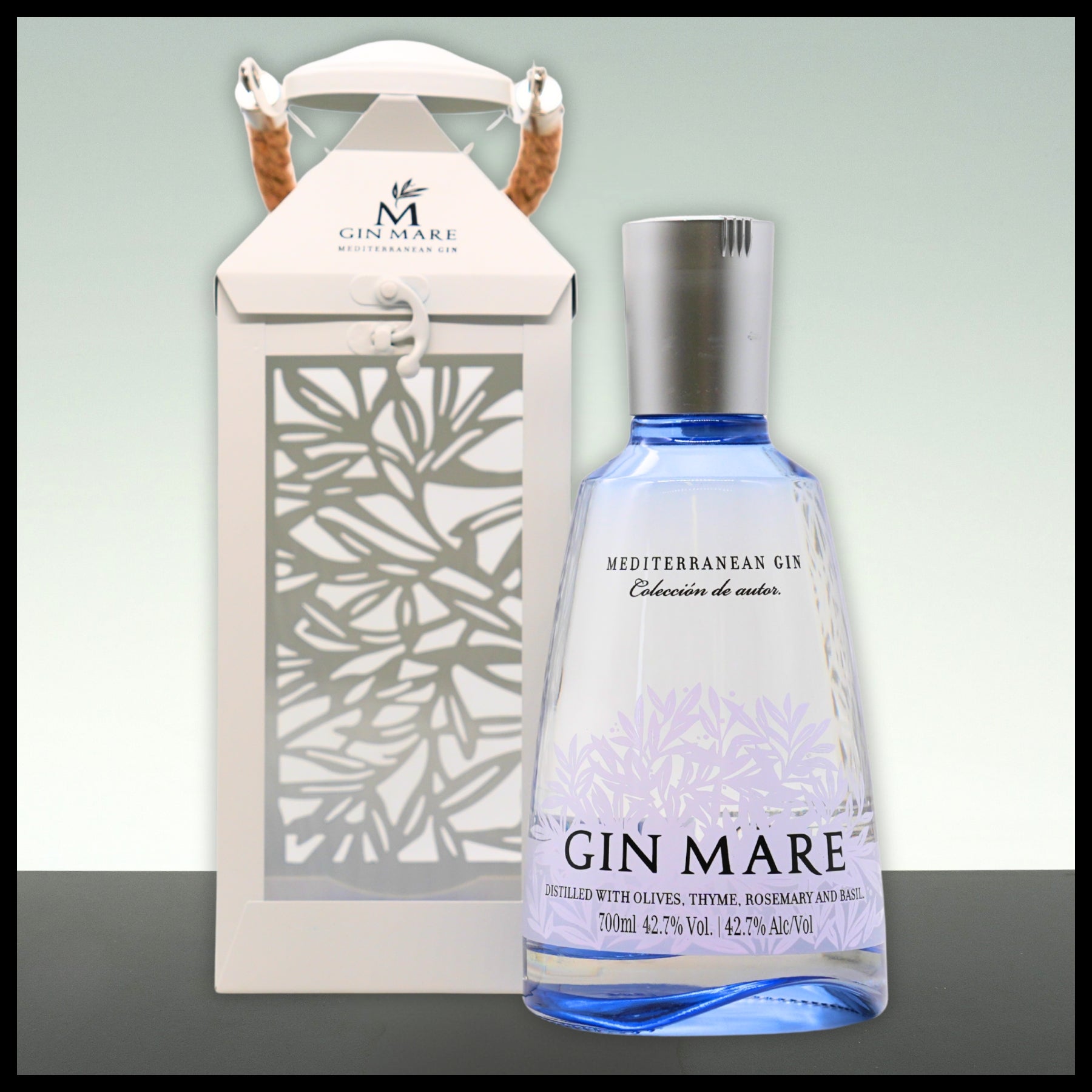 Gin Mare mit Laterne 0,7L - 42,7% Vol. - Trinklusiv